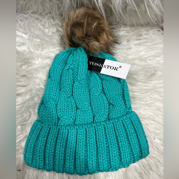 toskatok Accessories - NWT toskatok Hat